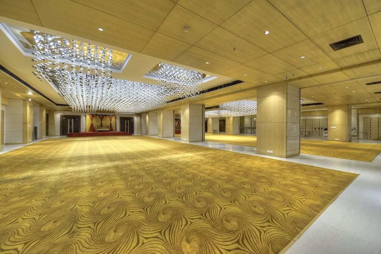 פארידבד Hotel Delite Grand מראה חיצוני תמונה